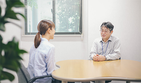 臨床心理士が医師の診察と別日に予約制で行います。 - 外来診療(精神科 心療内科 内科)のご案内 | 福岡県大牟田市 不知火病院(うつ病の治療・入院・カウンセリング)