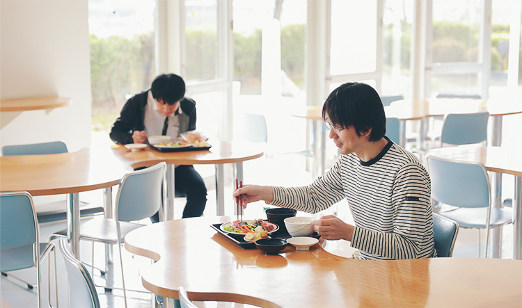 お食事をとる喜びを感じていたでけるよう献立を工夫しております。 - お食事やカフェ - 海の病棟 | 福岡県大牟田市 不知火病院(うつ病の治療・入院・カウンセリング)